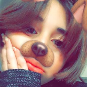 Meet your Posher, Dana